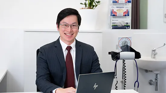 Meet with Doctor Richard Cheng